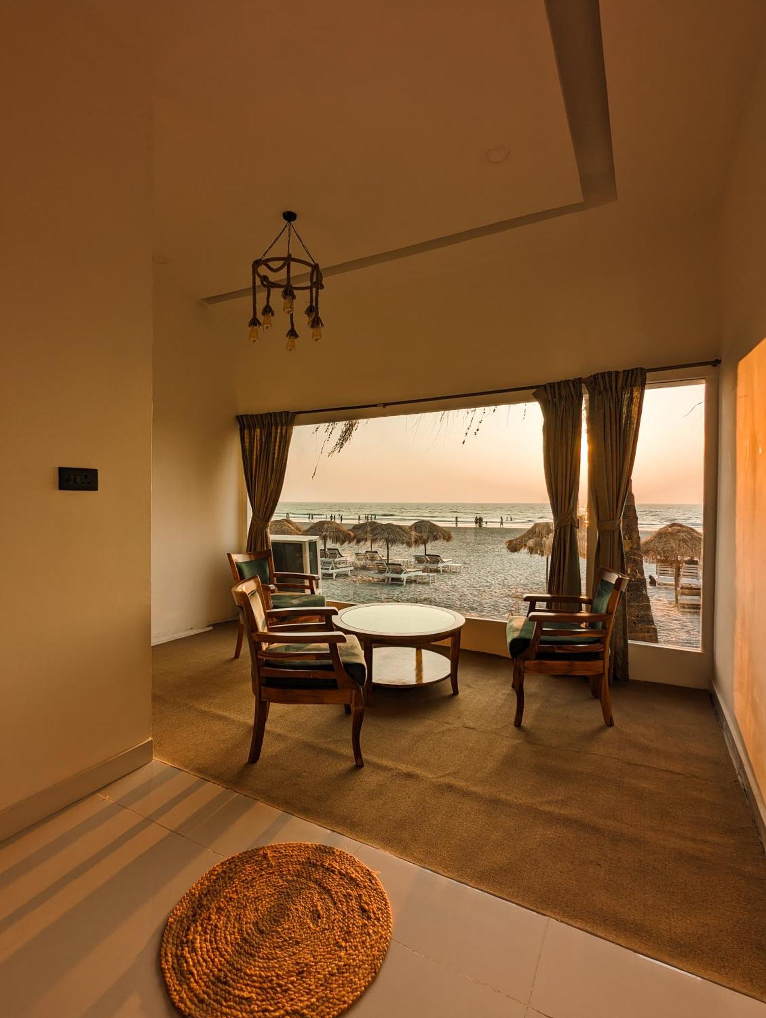 Aqua Beach Stays Ashwem Mandrem Zewnętrze zdjęcie