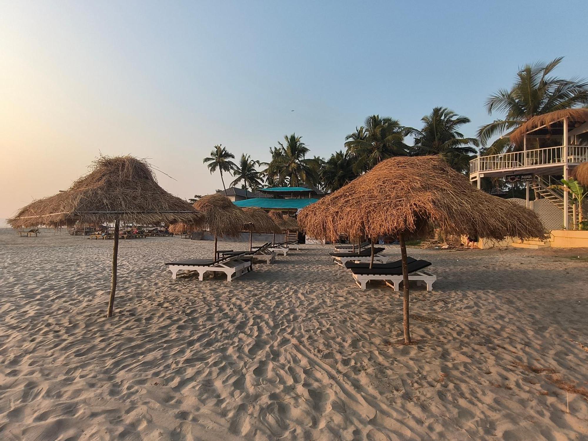 Aqua Beach Stays Ashwem Mandrem Zewnętrze zdjęcie