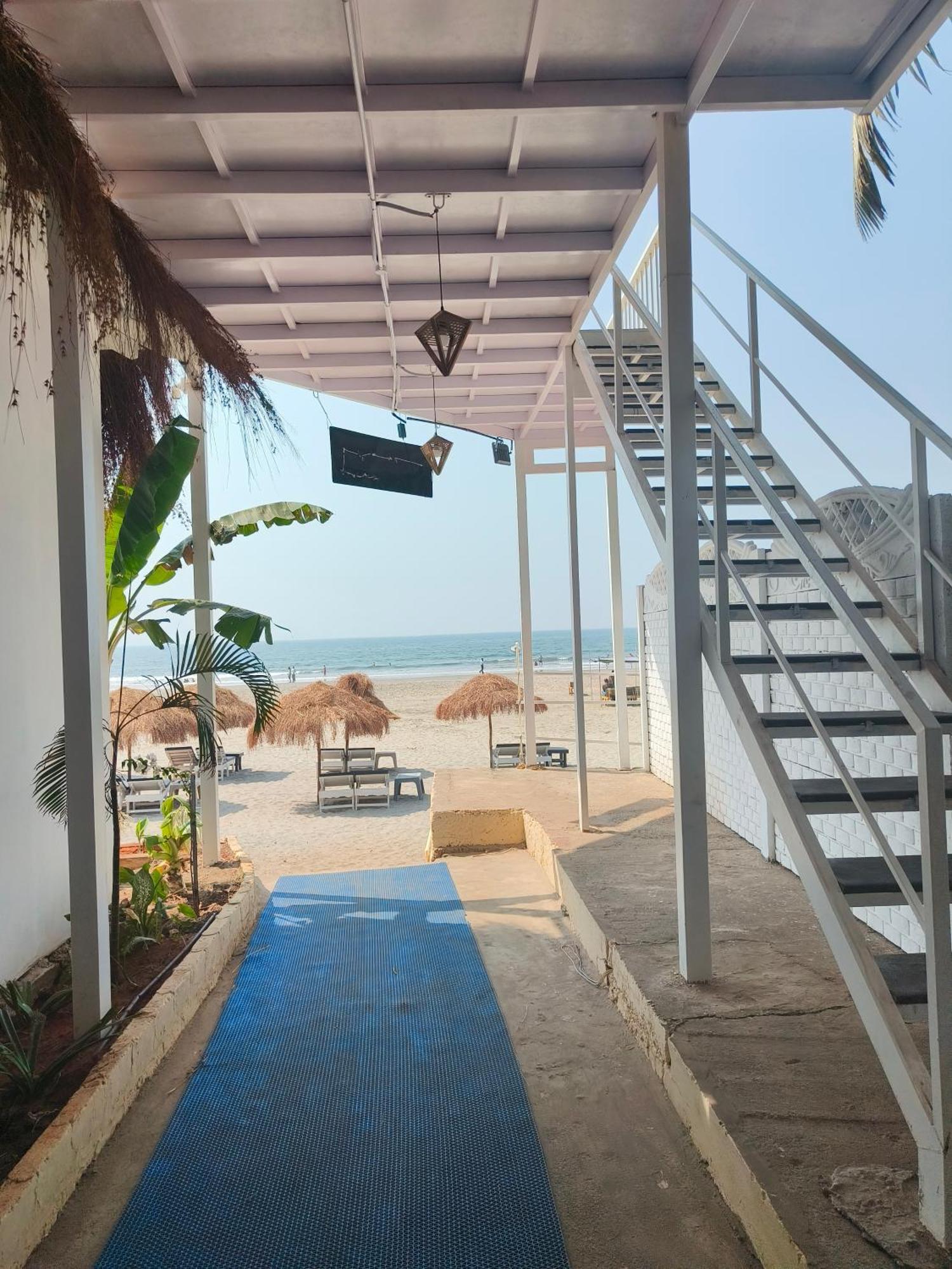 Aqua Beach Stays Ashwem Mandrem Zewnętrze zdjęcie